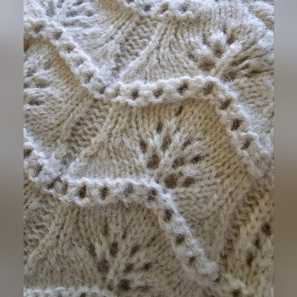 Gap women's Pointelle Sweater Cardigan - Picture 5 of 5